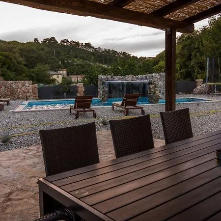 Viletta With Pool, Waterfall, Privacy, Large Garden - By Traveler Tourist Agency Krk - Id 2212 Feriehus *